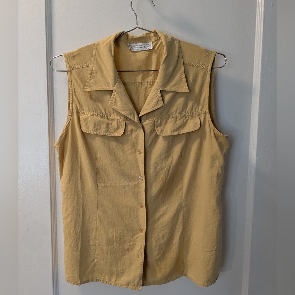 Vintage Silk Button Down In Butter Yellow 💛